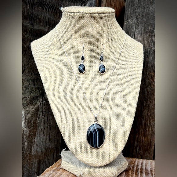 Botswana Agate Necklace & Earring Set! - Picture 11 of 14